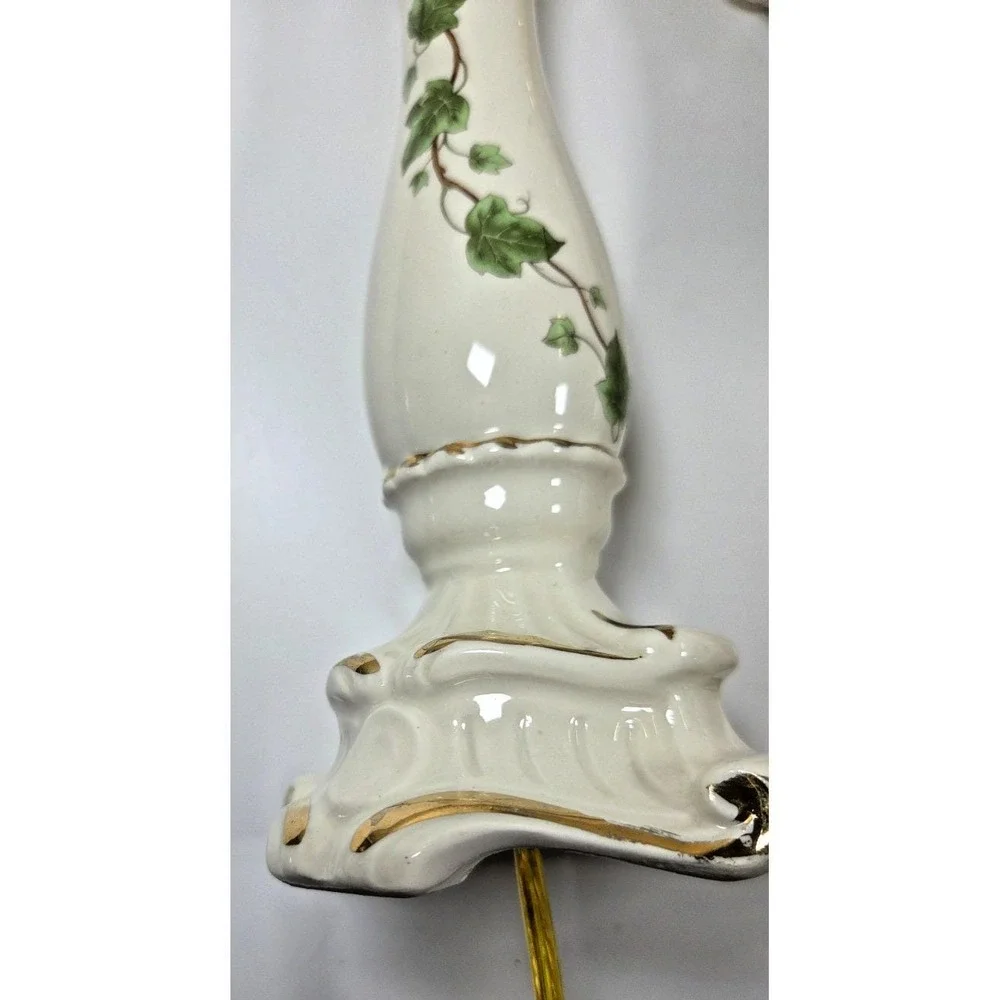 Pair of Vtg Leviton‎ Hand Painted Green Ivy Porcelain w/New Cords